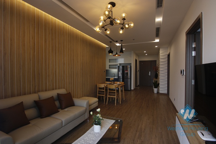 Modern two bedrooms apartment for rent in Vinhomes Metropolis, Ba Dinh district, Ha Noi